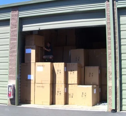 American Moving And Storage LLC