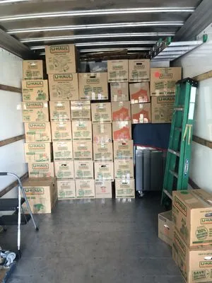Davies Moving & Distribution LLC
